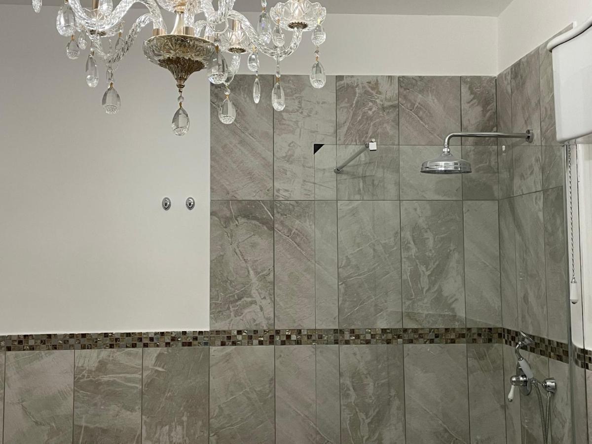 Luxury Villa Arianna Tarano Exteriér fotografie