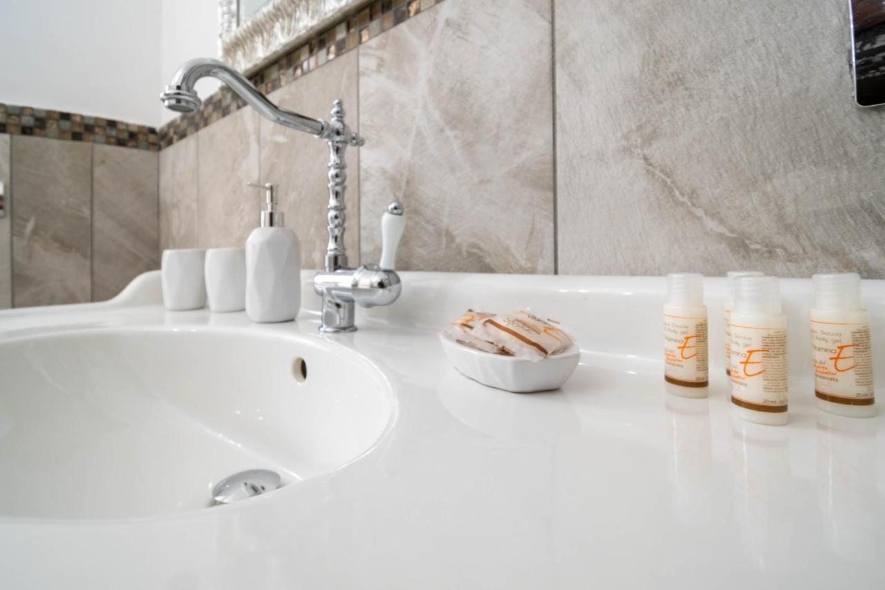 Luxury Villa Arianna Tarano Exteriér fotografie